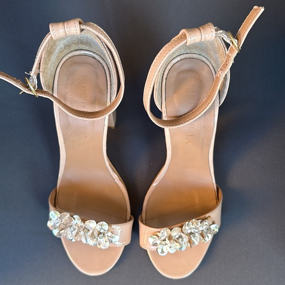 Nude heels - Picture 2 of 10